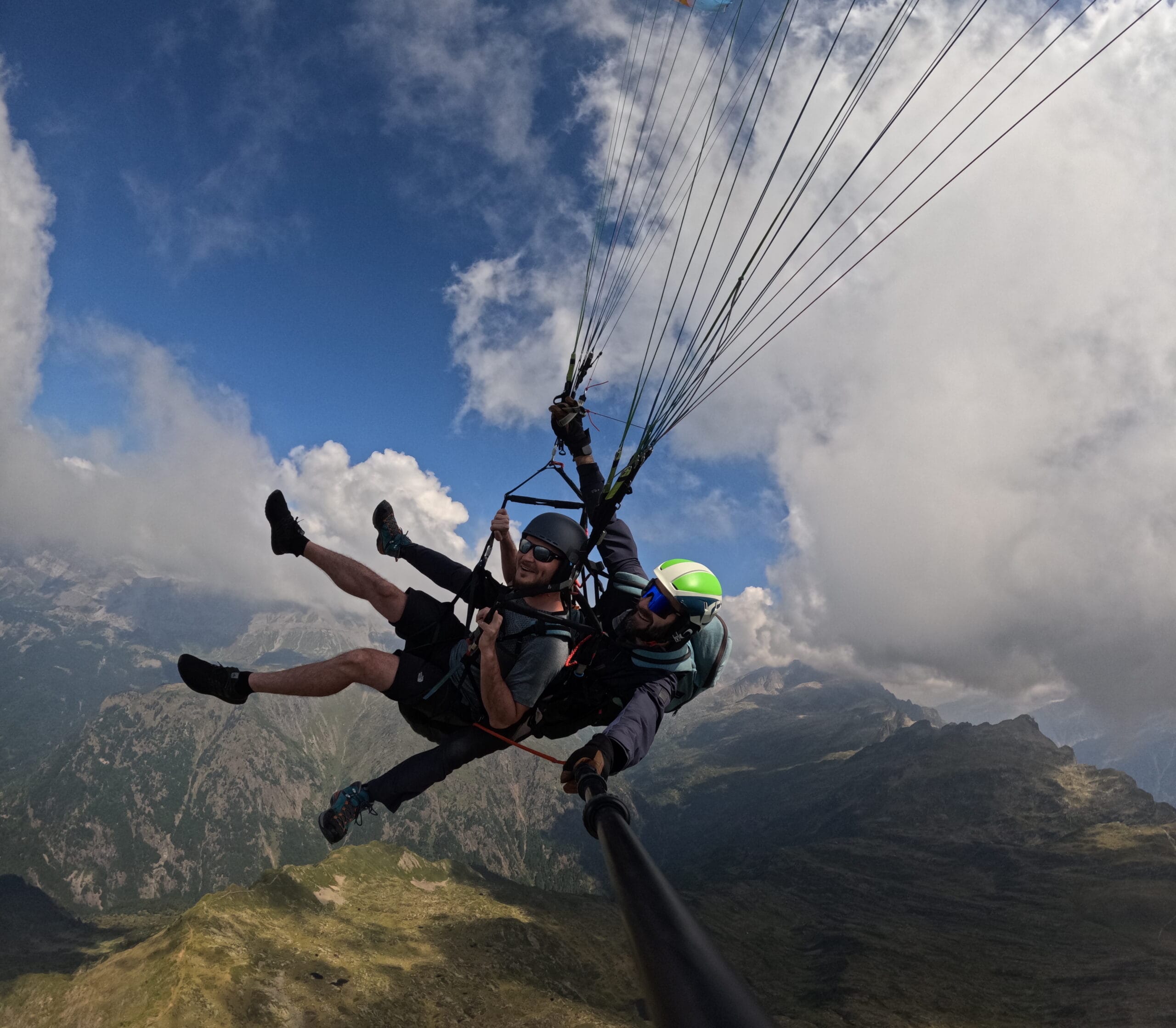 Dcim100goprogpaa3198.JPG Paragliding above the Bossons glacier
