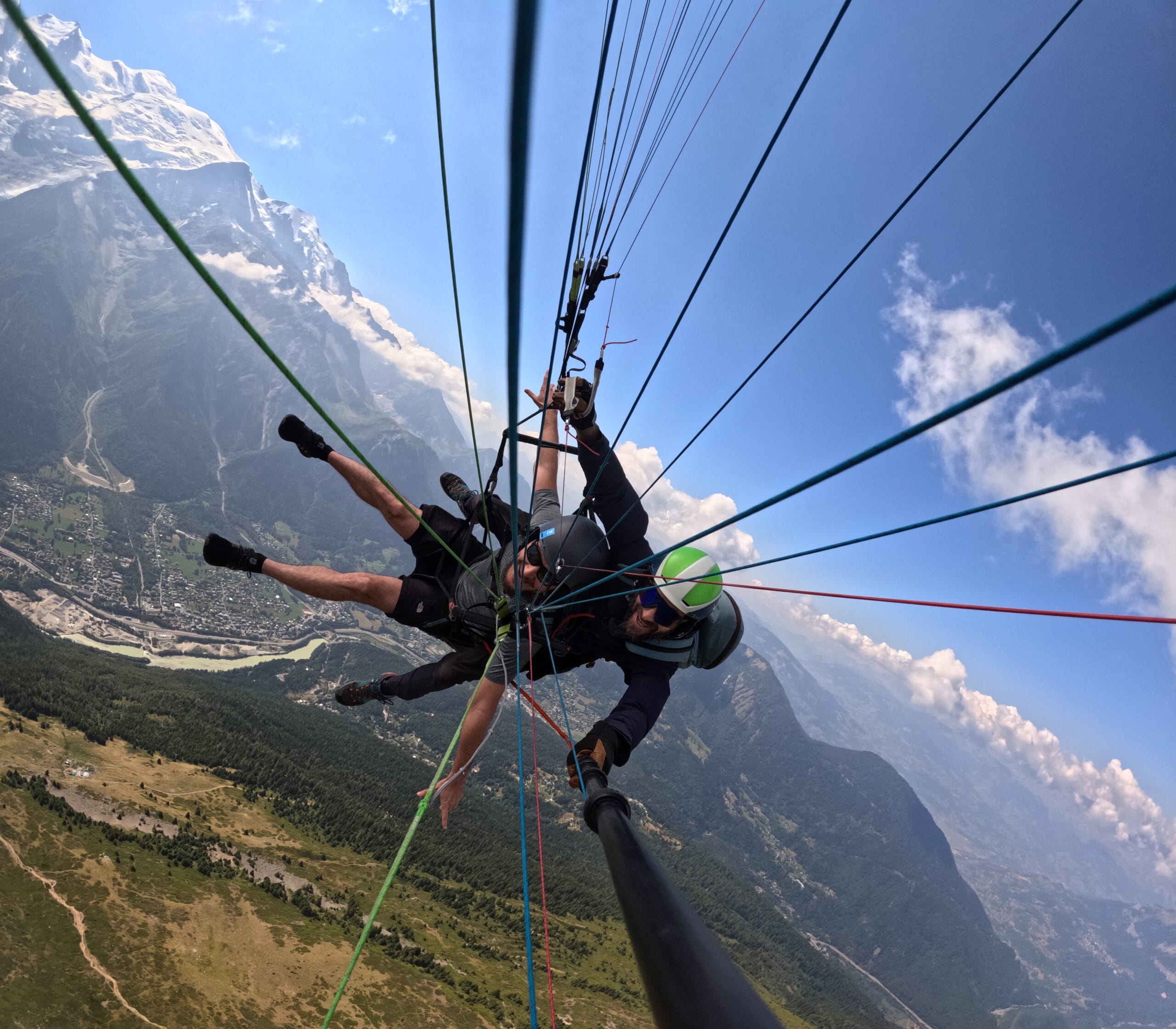 Dcim100goprogpaa3235.JPG Paragliding above the Bossons glacier
